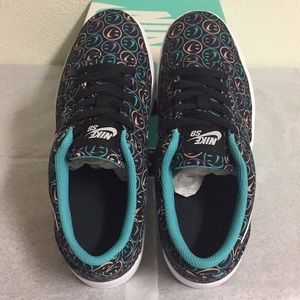 nike sb check cnvs nk day